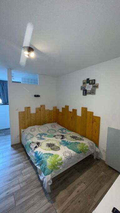 Logement 2 Personnes. ヴィトリー・ル・フランソワ エクステリア 写真